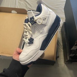 Retro 4 Columbia/Legend Blue (GS)